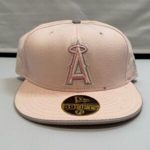 Los Angeles Angels New Era 2023 Mother’s Day On-Field 59FIFTY Fitted Hat 7 1/2